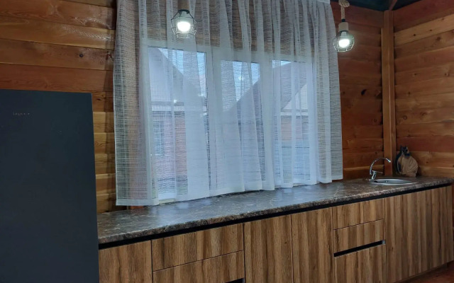 Гостевая усадьба на улице Шукшина 7