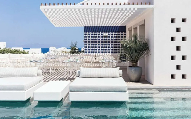 Viva Nove Suites