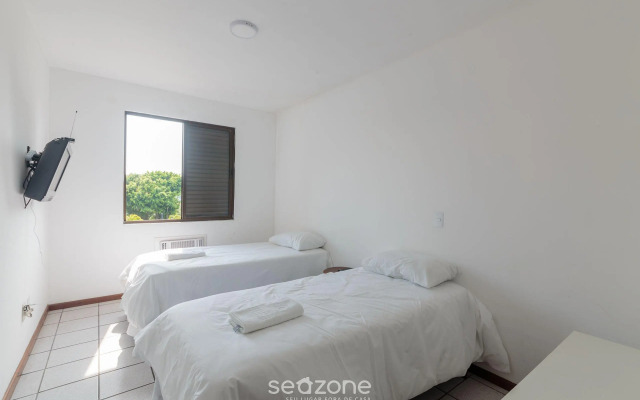 Apto a 300m da encantadora Praia Brava CCU203