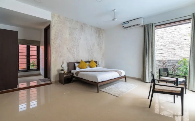 Truliv Villa Seraya