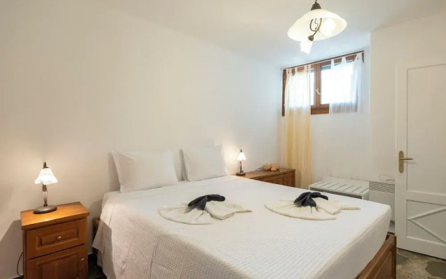 Paros' slice of Paradise