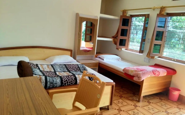 StayApart - Maa Anadmayee Guest House