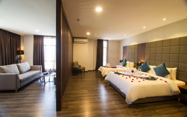 Goldenbay Hotel