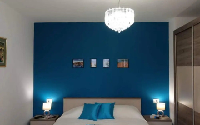 Apartment Hitri - One Bedroom Apartment With Terrace and Garden View