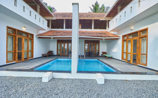 Paraikal Beach Resort