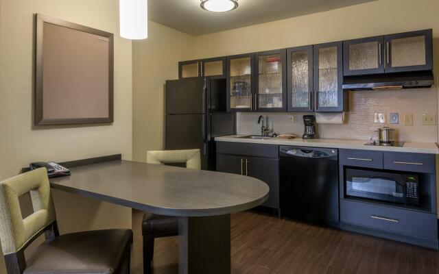 Candlewood Suites Midwest City by IHG