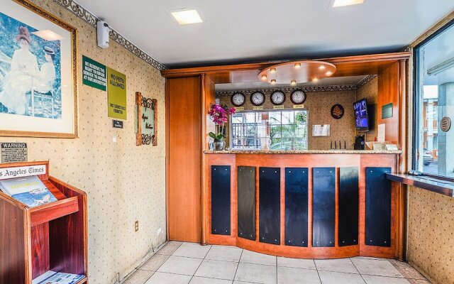 Aqua Venture Inn