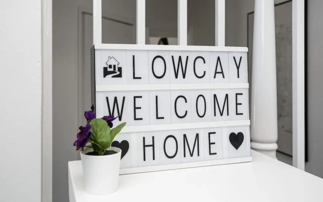 Lowcay Apartment D