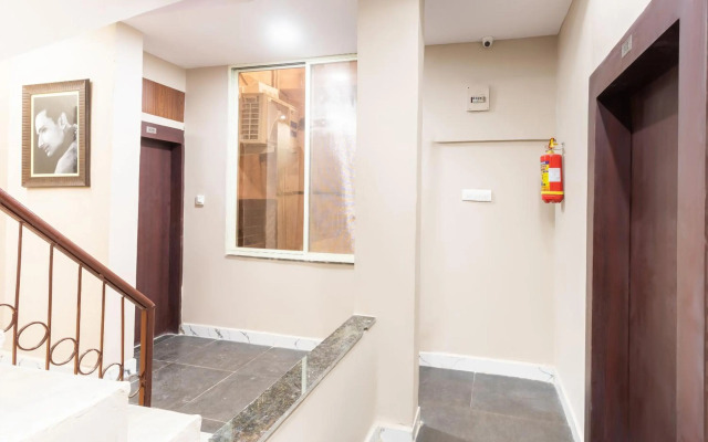 Flagship 27867 Savitri Regency