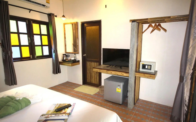 Coco Cape Lanta Resort