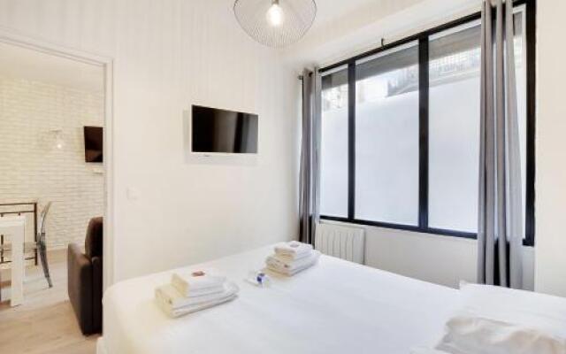 Cmg Cavallotti - Montmartre