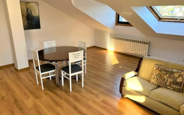 Premium apartment in A Valenzá near the centre