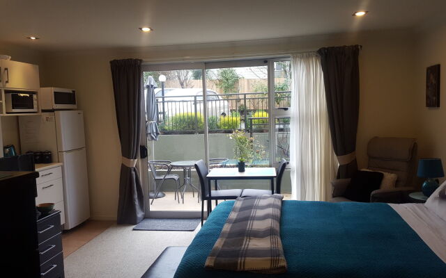 March Apartments