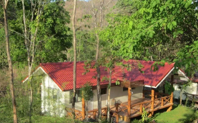 Kwangchow Waterfall Natural Resort