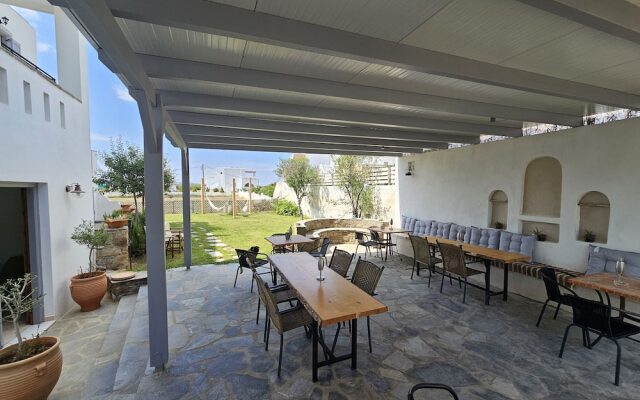 Sunlight Naxos Studio