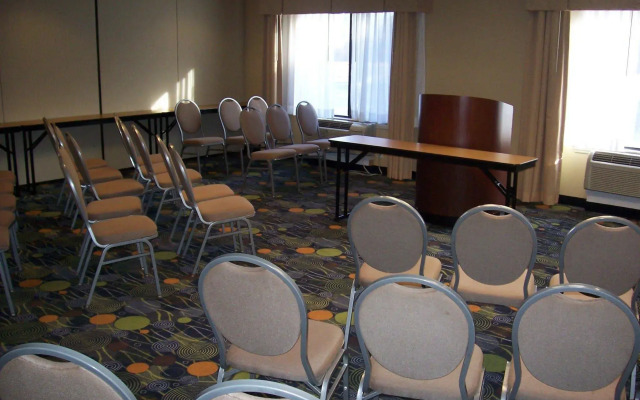 Holiday Inn Express & Suites Raleigh North - Wake Forest by IHG