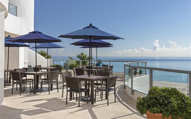 DoubleTree Resort & Spa by Hilton Ocean Point-N. Miami Beach