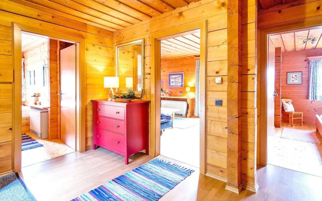 Chalet in Eben With Panoramic Mountain Views