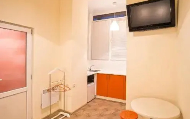 Apartment on Rappoporta 7a-4