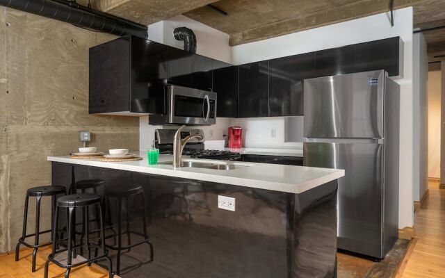 Sterling Suites - Gastown