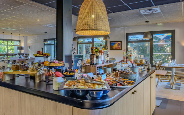 Campanile PRIME - Nîmes Centre