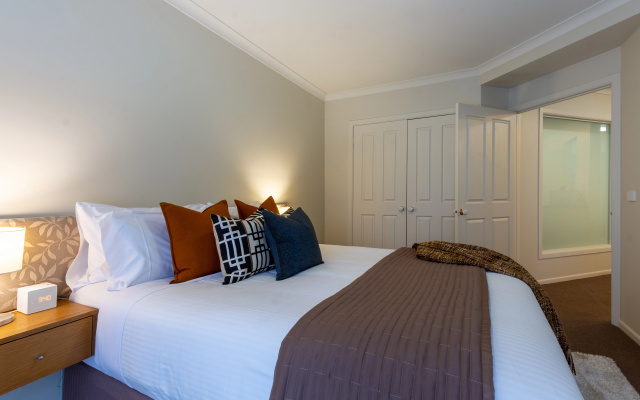 Lifestyle Apartments at Ferntree – Guest Rooms – Melbourne