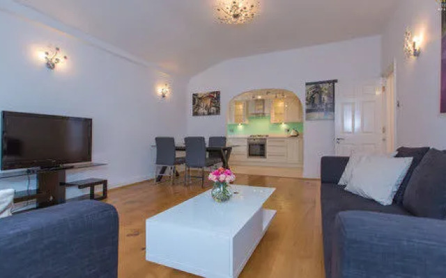 Apple Apartments Hyde Park