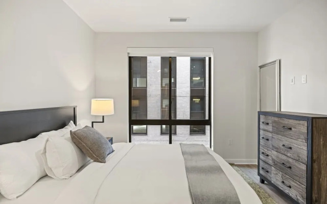 Placemakr Cathedral Heights