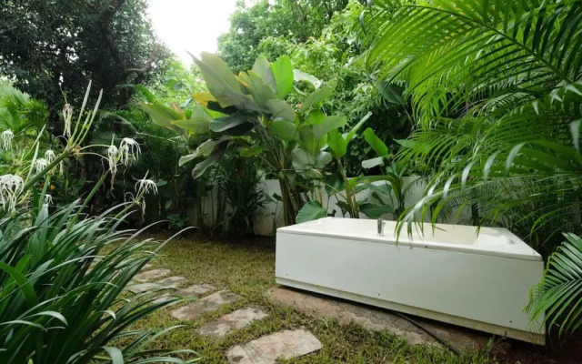Casa Del Leon by Hireavilla -3br w Pool in Assagao