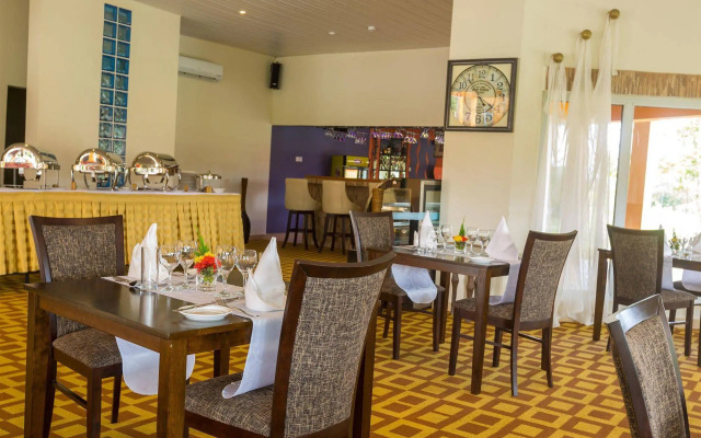 Beige Village Golf Resort & Spa