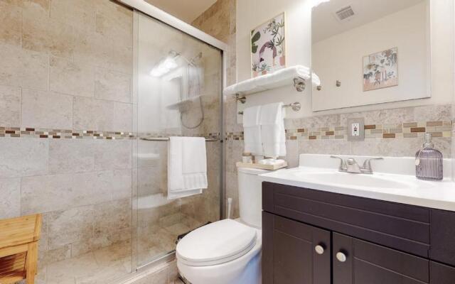 PRIVATE 4BR Near LAX & Beaches Playa Vista