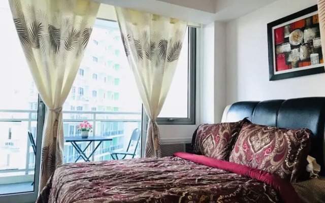 Azure Luxury Beach Suites by VacationsPH