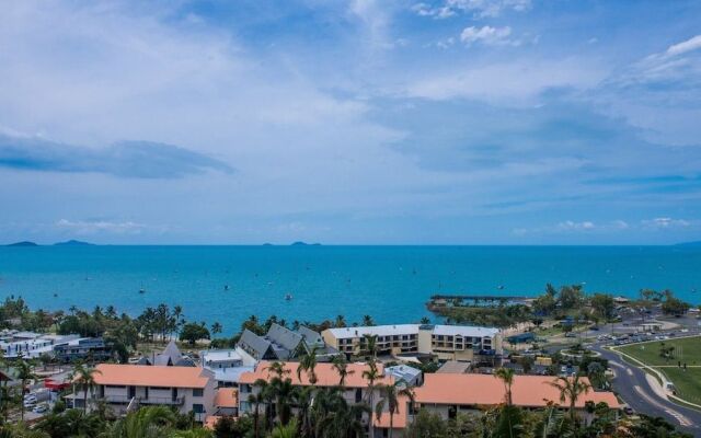 Magnificence at Airlie