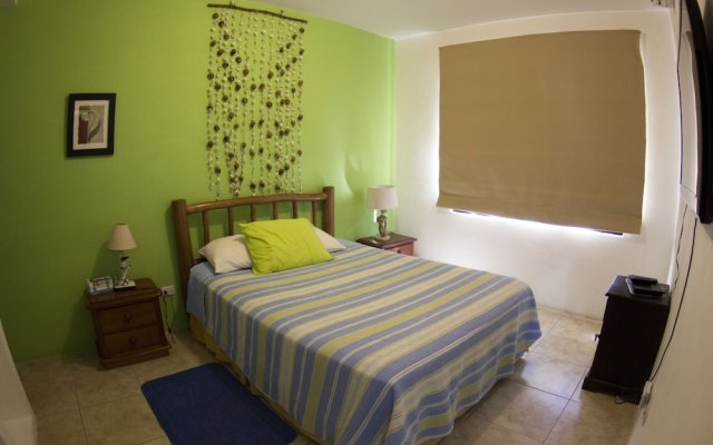 Luxury Villas Monterrico