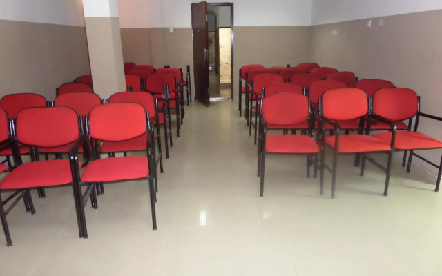 Theodawn Hotels at Suite 29