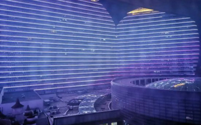 Bao Ding Pin Shang Lan Ting Apartment Hotel