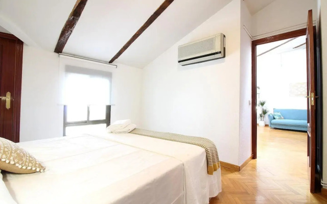 Charming Gran Vía IV