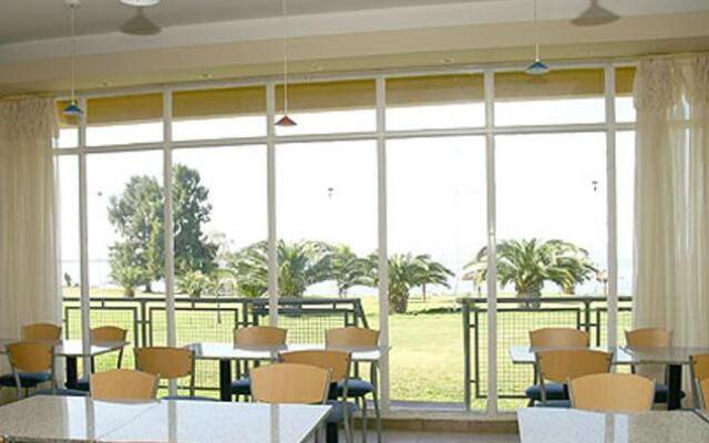 Hotel Marina del Faro Resort