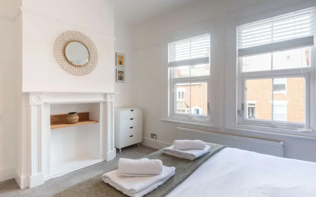 Host Stay Caversham Westfield House