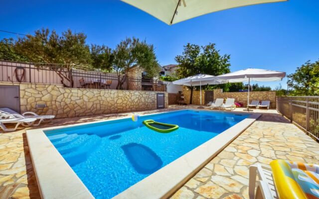 House Relax Maslenica