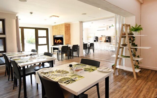 Feathers Boutique Hotel