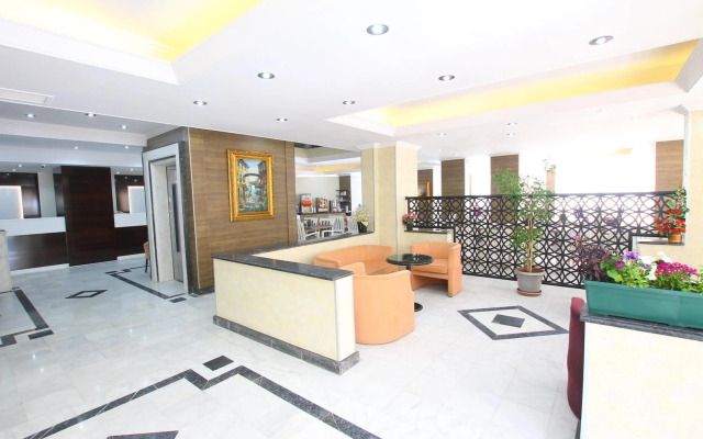 Myra Hotel