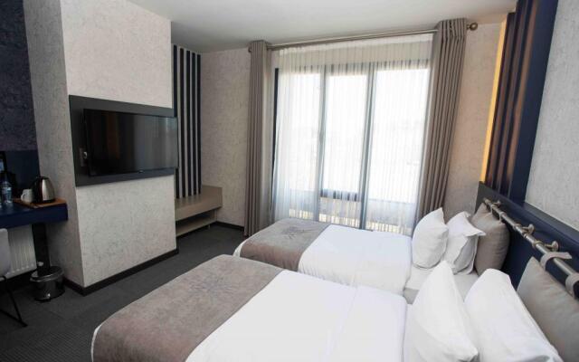 The Arena Hotel