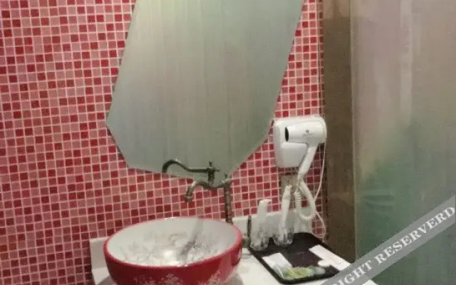 Qianpeng Theme Hostel