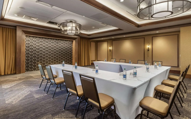 Cambria Hotel Arundel Mills - BWI Airport