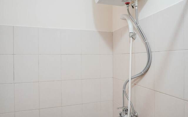 Cozy Living 1Br At Tifolia Apartment