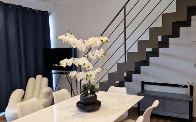 Chic & Central - Your Retreat in Le Mans