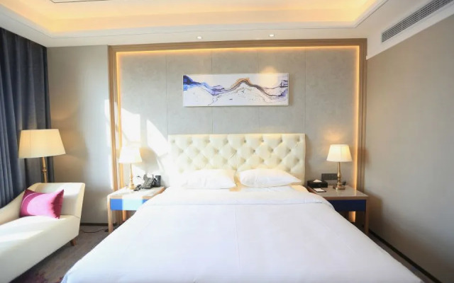 Ramada by Wyndham Zhumadian West Station