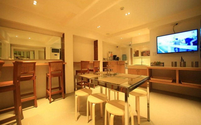 Silom One