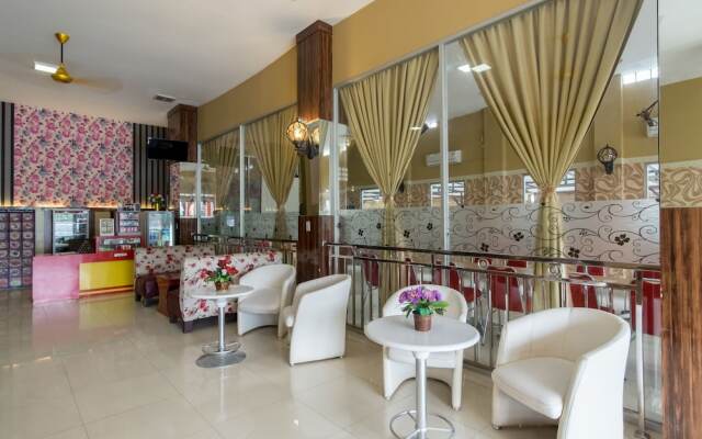 Capital O 615 Residence Puri Hotel Syariah